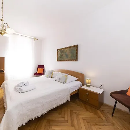 Apartment Vitali Comfort 1br On The Market *